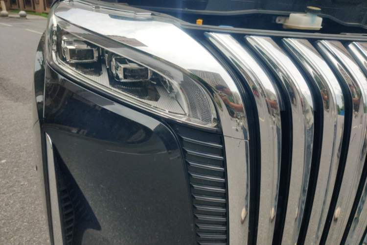 Used Wey Gaoshan 2023 Four-Wheel-Drive Executive Extended Version Right Front Headlight