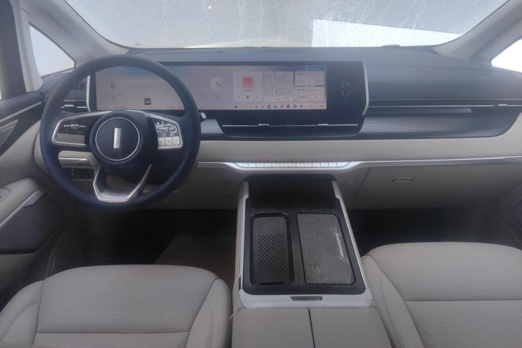 Used Wey Gaoshan 2023 Four-Wheel Drive Flagship Edition Center Console