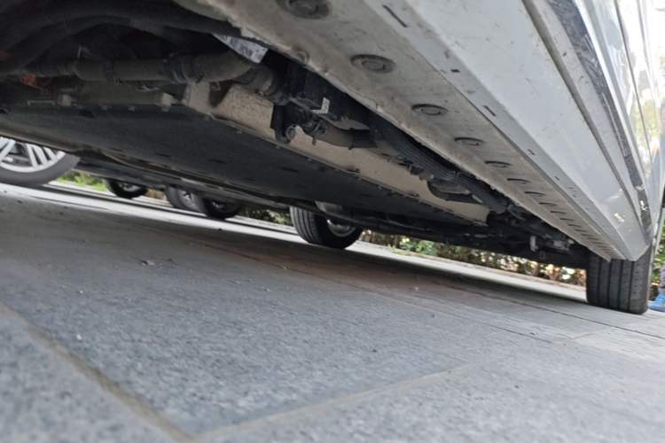 Used Wey Gaoshan 2023 Four-Wheel Drive Flagship Edition Chassis Front Left