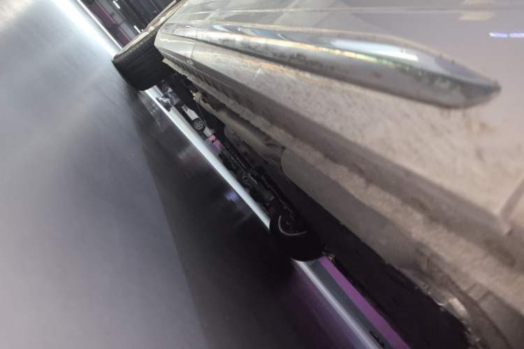 Used Wey Gaoshan 2023 Four-Wheel Drive Flagship Edition Chassis Front Right