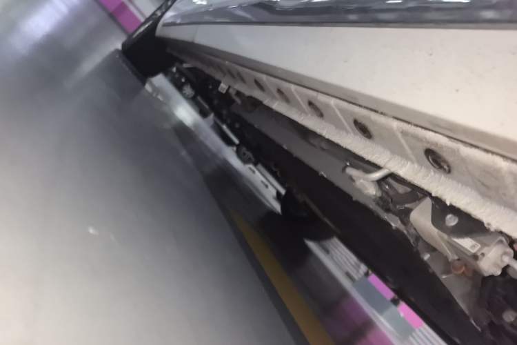 Used Wey Gaoshan 2023 Four-Wheel Drive Flagship Edition Chassis Rear Left