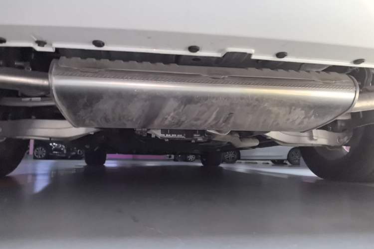 Used Wey Gaoshan 2023 Four-Wheel Drive Flagship Edition Chassis Rear