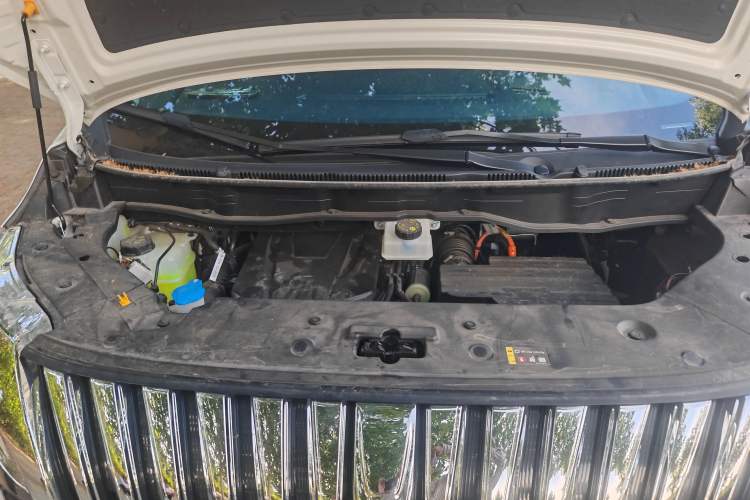 Used Wey Gaoshan 2023 Four-Wheel Drive Flagship Edition Engine Bay
