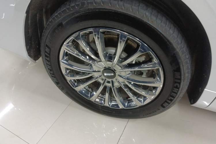 Used Wey Gaoshan 2023 Four-Wheel Drive Flagship Edition Exterior 2