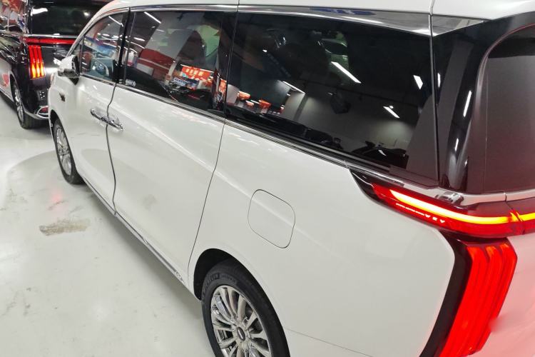 Used Wey Gaoshan 2023 Four-Wheel Drive Flagship Edition Exterior 3