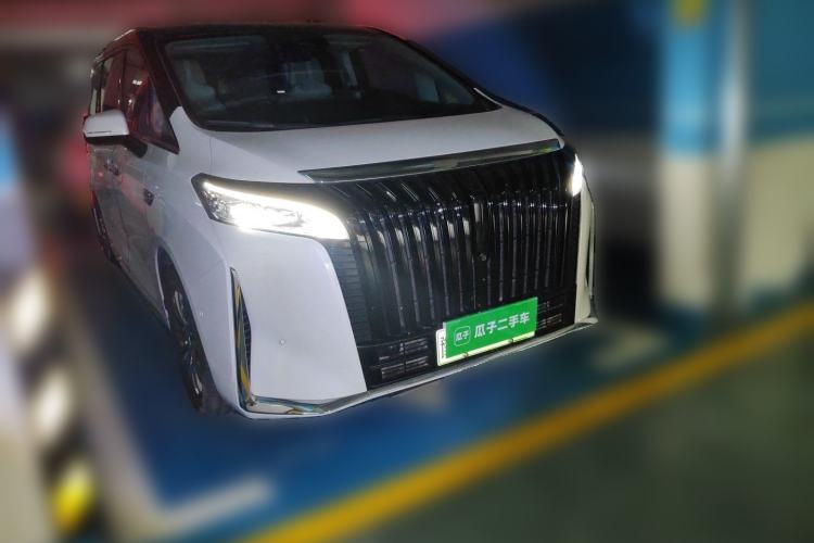 Used Wey Gaoshan 2023 Four-Wheel Drive Flagship Edition Front Right 45 Deg