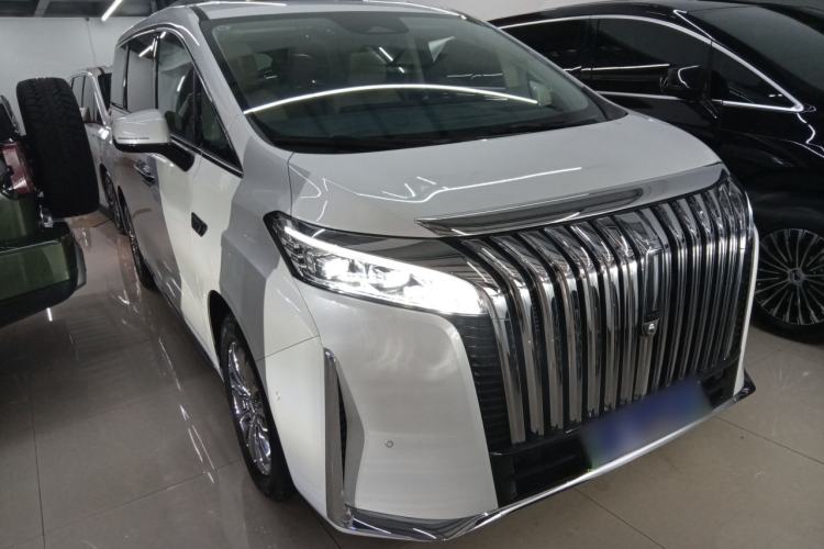 Used Wey Gaoshan 2023 Four-Wheel Drive Flagship Edition Front Right 45 Deg