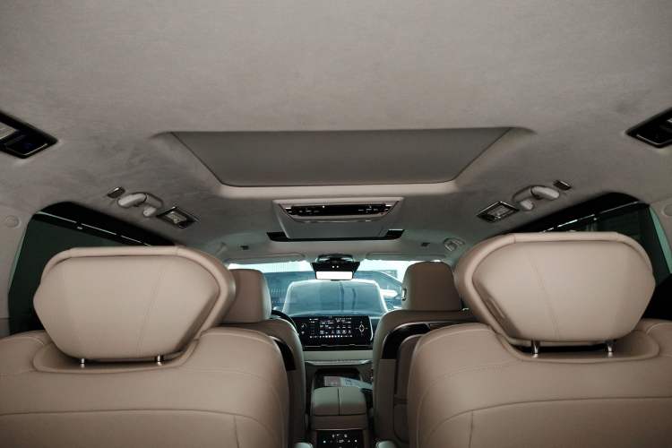 Used Wey Gaoshan 2023 Four-Wheel Drive Flagship Edition Headliner