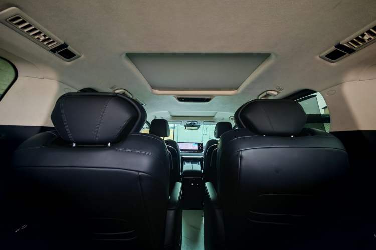 Used Wey Gaoshan 2023 Four-Wheel Drive Flagship Edition Interior 1
