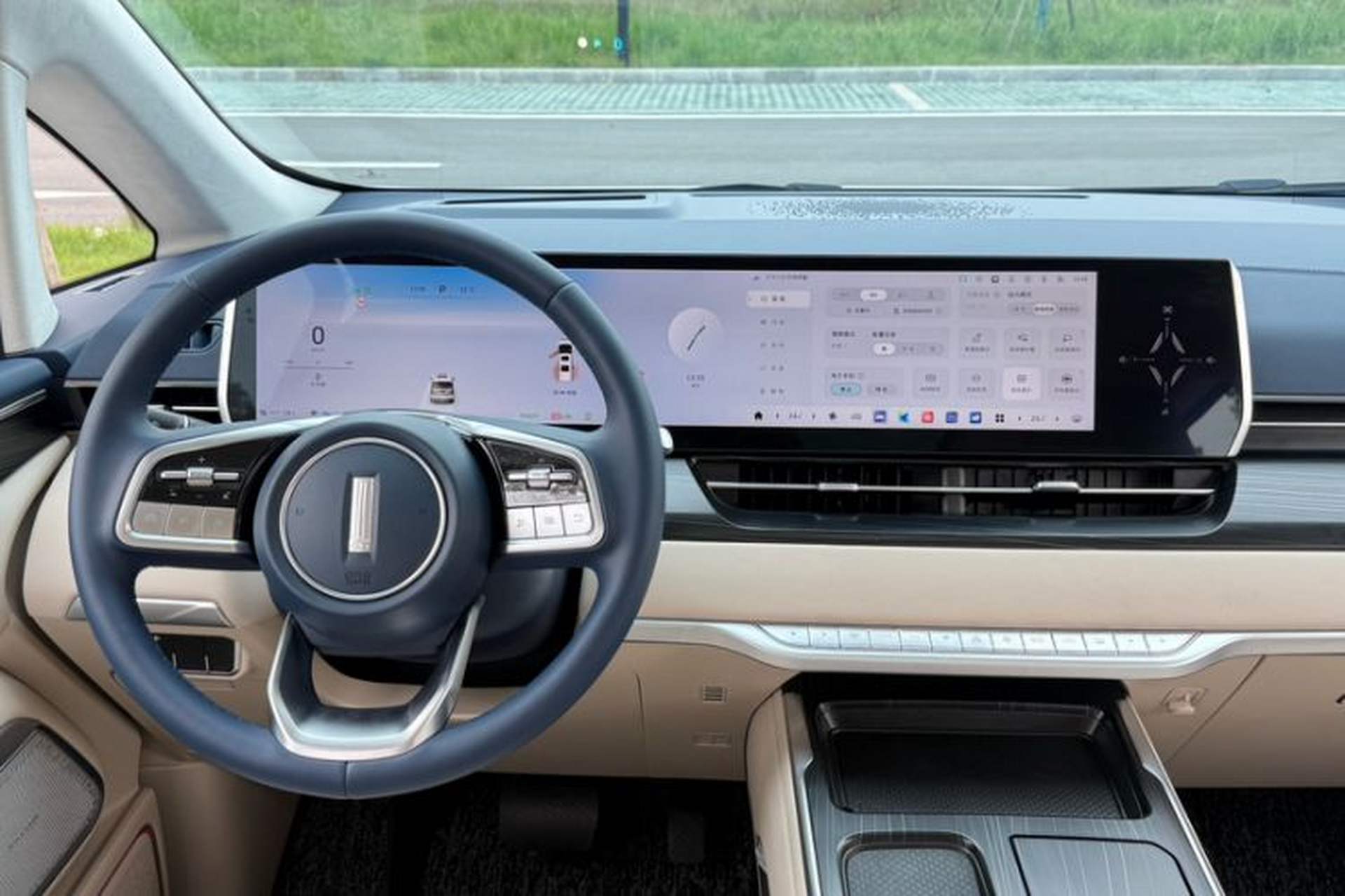 Used Wey Gaoshan 2023 Four-Wheel Drive Flagship Edition Interior 13