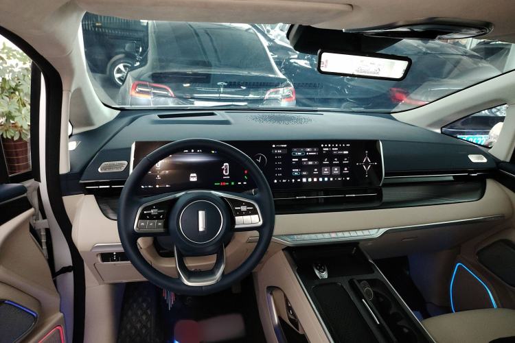 Used Wey Gaoshan 2023 Four-Wheel Drive Flagship Edition Interior 2
