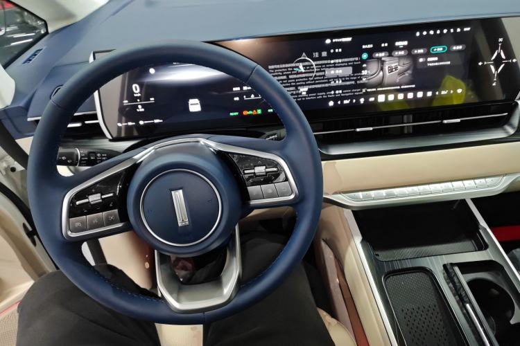 Used Wey Gaoshan 2023 Four-Wheel Drive Flagship Edition Interior 2