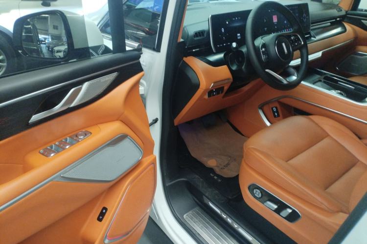 Used Wey Gaoshan 2023 Four-Wheel Drive Flagship Edition Interior 3