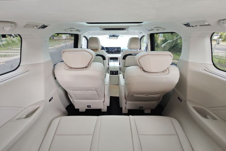 Used Wey Gaoshan 2023 Four-Wheel Drive Flagship Edition Interior 3