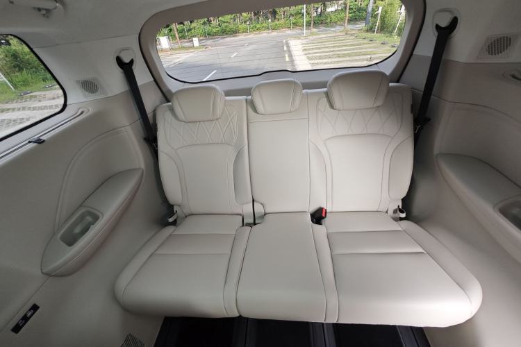 Used Wey Gaoshan 2023 Four-Wheel Drive Flagship Edition Interior 4