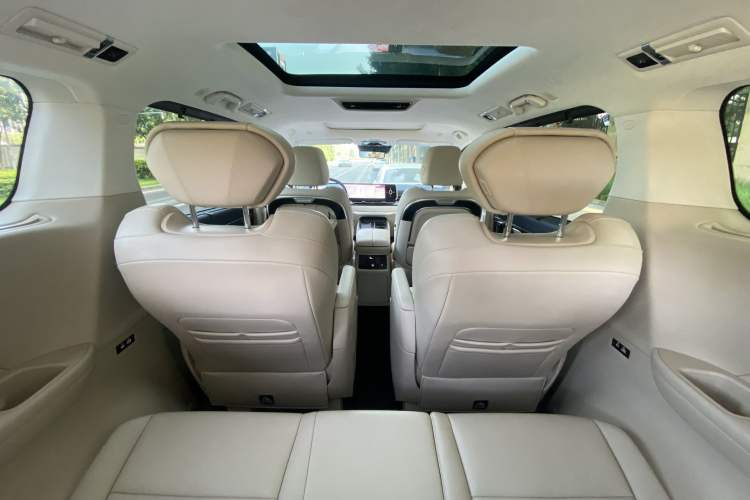 Used Wey Gaoshan 2023 Four-Wheel Drive Flagship Edition Interior 8