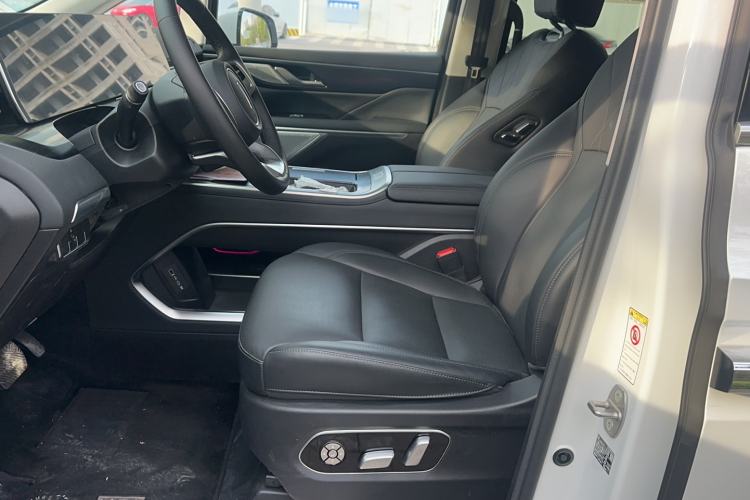 Used Wey Gaoshan 2023 Four-Wheel Drive Flagship Edition Left Front Seat