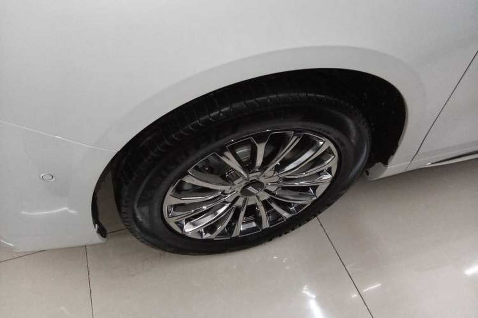 Used Wey Gaoshan 2023 Four-Wheel Drive Flagship Edition Left Front Wheel Hub