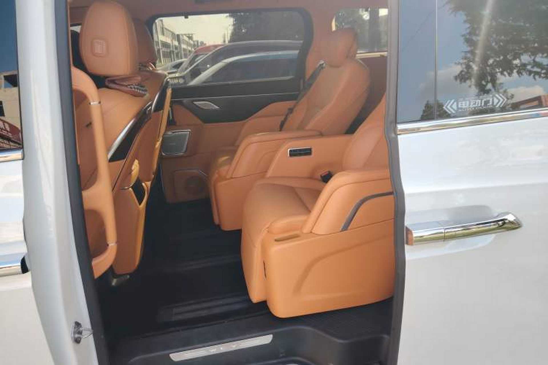 Used Wey Gaoshan 2023 Four-Wheel Drive Flagship Edition Left Rear Seat