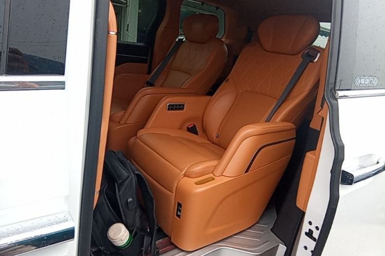 Used Wey Gaoshan 2023 Four-Wheel Drive Flagship Edition Left Rear Seat