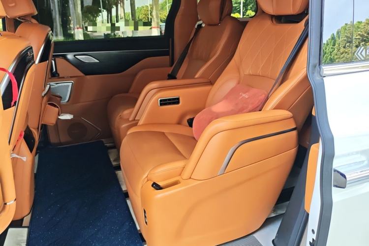 Used Wey Gaoshan 2023 Four-Wheel Drive Flagship Edition Left Rear Seat