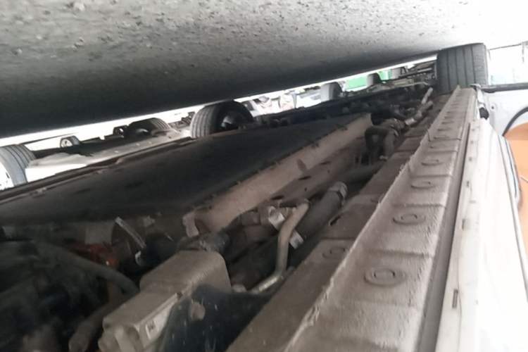 Used Wey Gaoshan 2023 Four-Wheel Drive Flagship Edition Left Side Sill