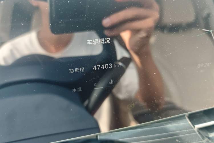 Used Wey Gaoshan 2023 Four-Wheel Drive Flagship Edition Odometer Close Up