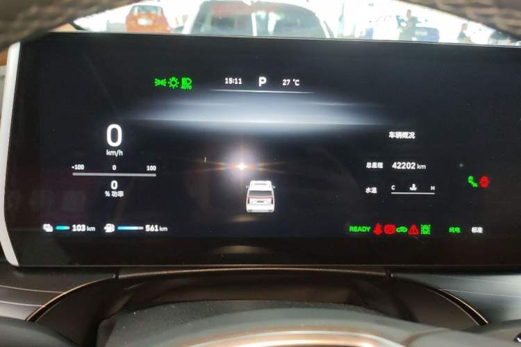 Used Wey Gaoshan 2023 Four-Wheel Drive Flagship Edition Odometer Close Up