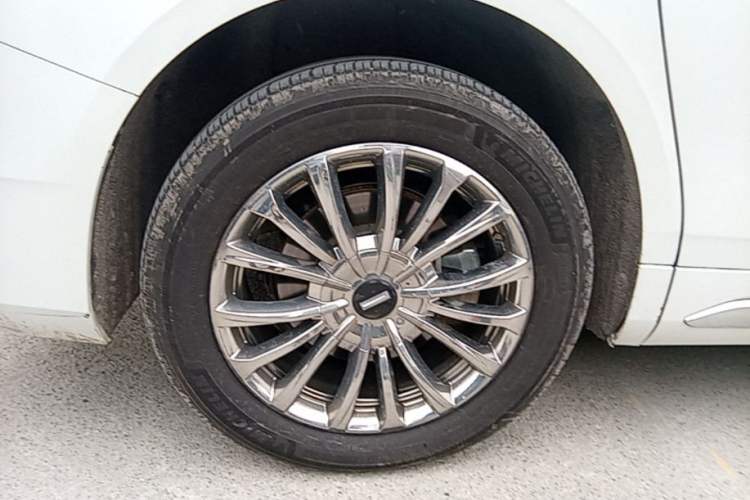 Used Wey Gaoshan 2023 Four-Wheel Drive Flagship Edition Right Rear Wheel Hub