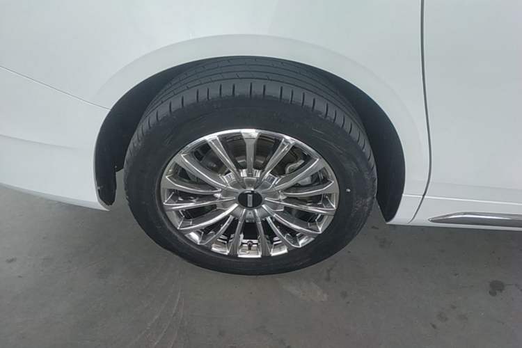 Used Wey Gaoshan 2023 Four-Wheel Drive Flagship Edition Right Rear Wheel Hub