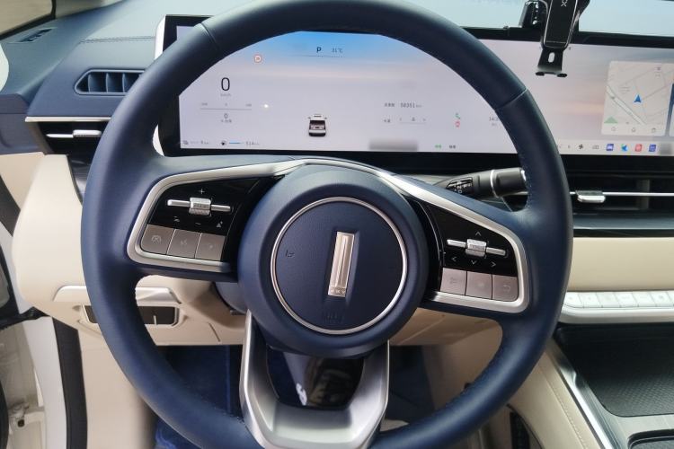 Used Wey Gaoshan 2023 Four-Wheel Drive Flagship Edition Steering Wheel
