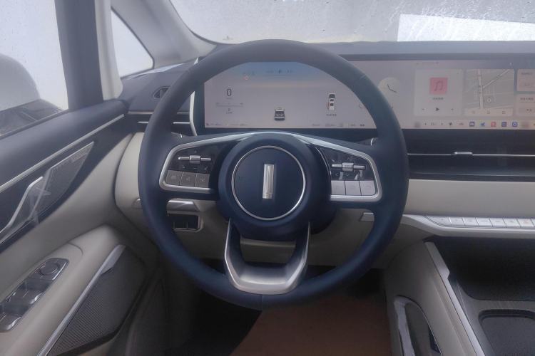 Used Wey Gaoshan 2023 Four-Wheel Drive Flagship Edition Steering Wheel