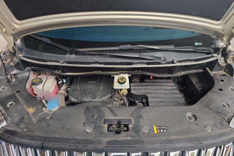 Used Wey Gaoshan 2023 Four-Wheel Drive Flagship Edition Engine Bay