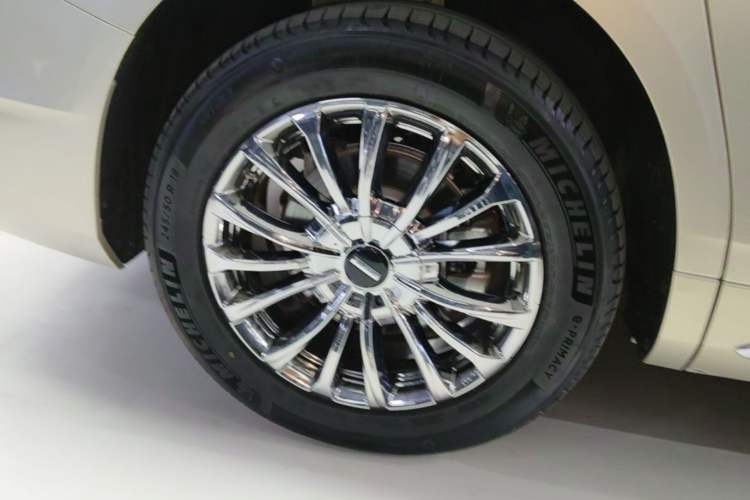Used Wey Gaoshan 2023 Four-Wheel Drive Flagship Edition Exterior 5