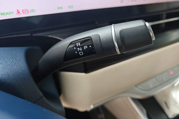 Used Wey Gaoshan 2023 Four-Wheel Drive Flagship Edition Gear Lever