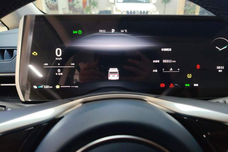 Used Wey Gaoshan 2023 Four-Wheel Drive Flagship Edition Instrument Cluster