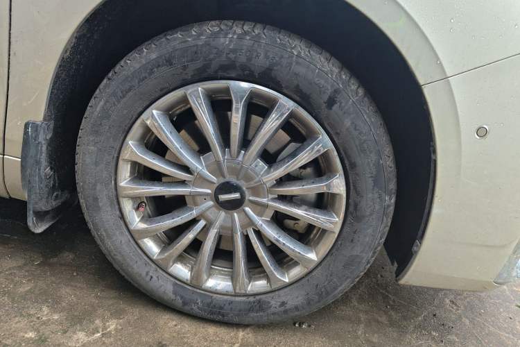 Used Wey Gaoshan 2023 Four-Wheel Drive Flagship Edition Right Front Wheel Hub