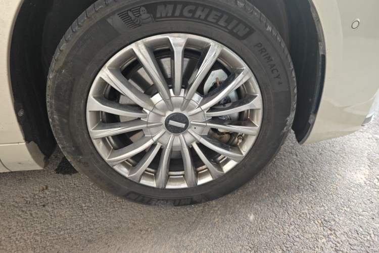 Used Wey Gaoshan 2023 Four-Wheel Drive Flagship Edition Right Front Wheel Hub
