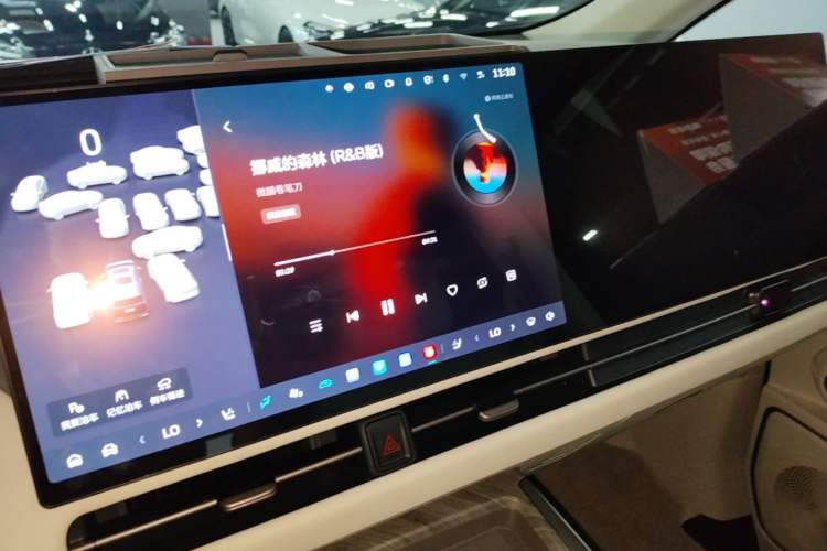 Used Wey Gaoshan 2025 Four-Wheel Drive Alpine 8 Audio And AC Panel