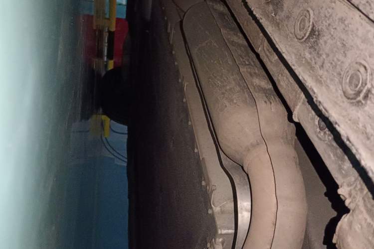 Used Wey Gaoshan 2025 Four-Wheel Drive Alpine 8 Chassis Front Right