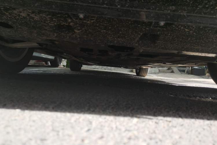 Used Wey Gaoshan 2025 Four-Wheel Drive Alpine 8 Chassis Front