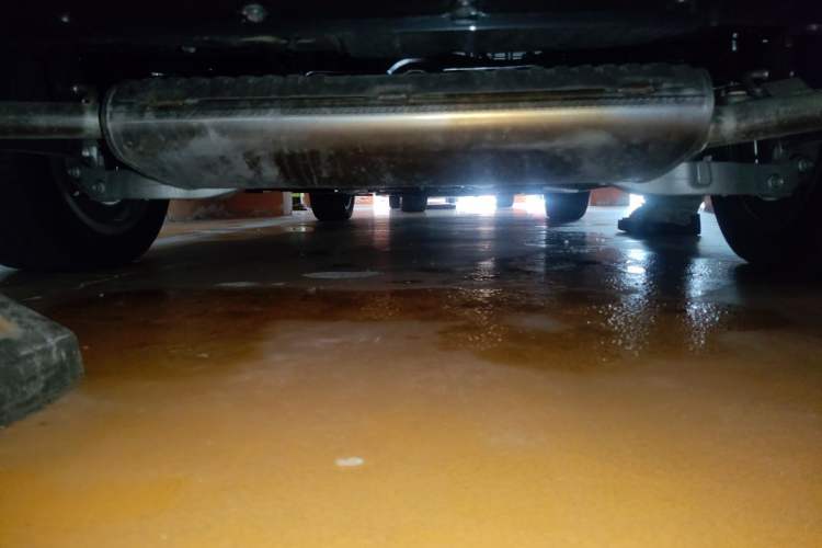 Used Wey Gaoshan 2025 Four-Wheel Drive Alpine 8 Chassis Rear