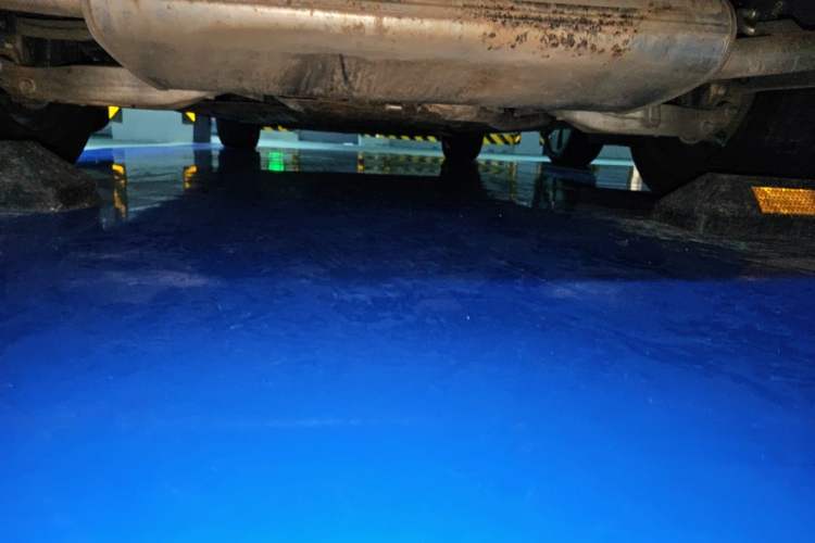 Used Wey Gaoshan 2025 Four-Wheel Drive Alpine 8 Chassis Rear