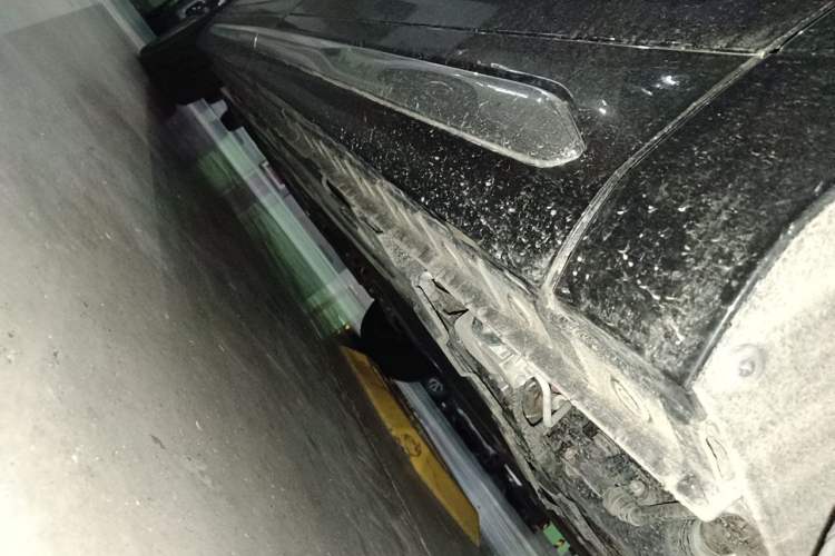 Used Wey Gaoshan 2025 Four-Wheel Drive Alpine 8 Chassis Rear Left