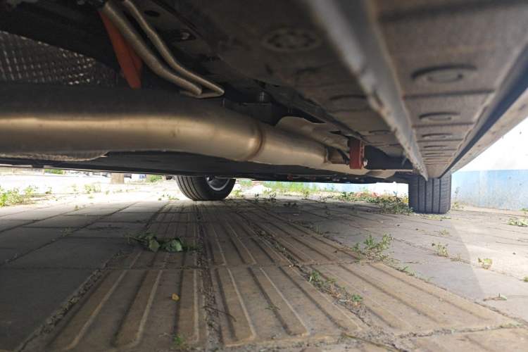 Used Wey Gaoshan 2025 Four-Wheel Drive Alpine 8 Chassis Rear Right