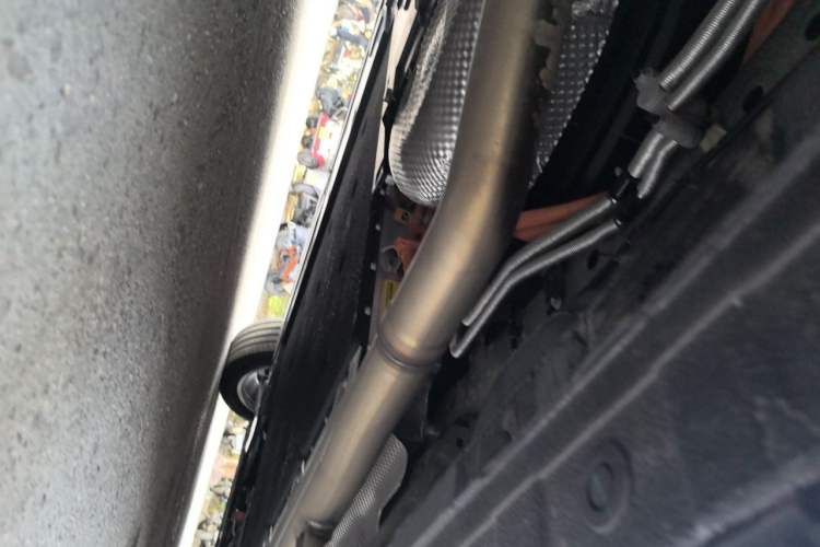 Used Wey Gaoshan 2025 Four-Wheel Drive Alpine 8 Chassis Rear Right