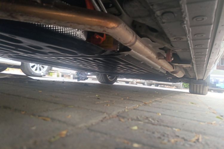 Used Wey Gaoshan 2025 Four-Wheel Drive Alpine 8 Chassis Rear Right