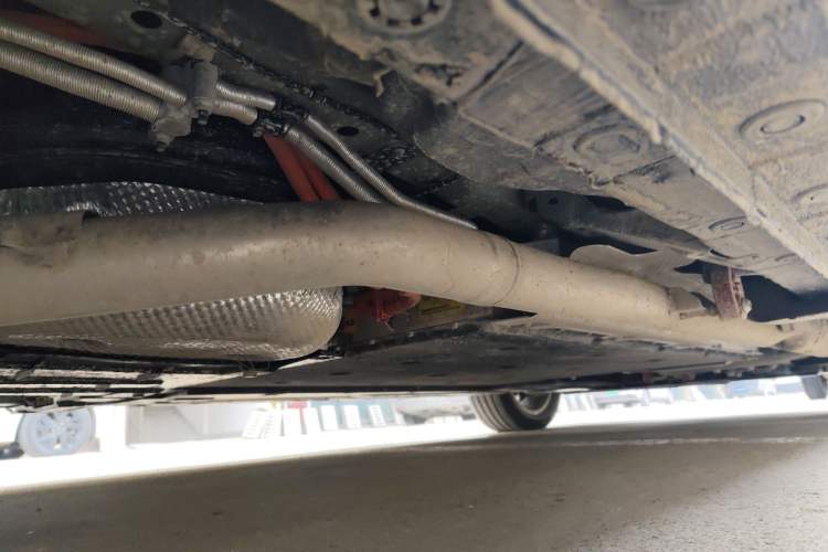 Used Wey Gaoshan 2025 Four-Wheel Drive Alpine 8 Chassis Rear Right