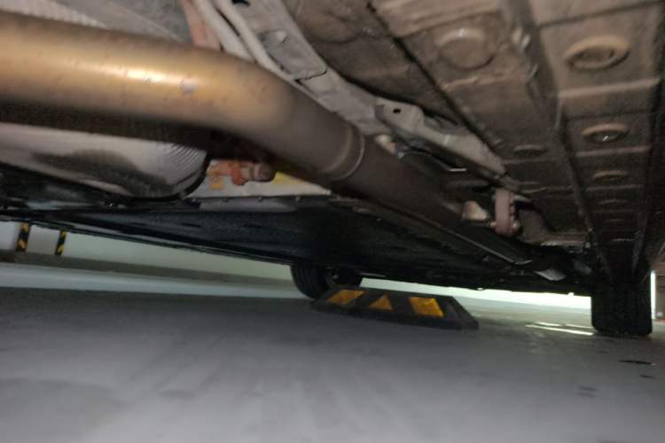 Used Wey Gaoshan 2025 Four-Wheel Drive Alpine 8 Chassis Rear Right