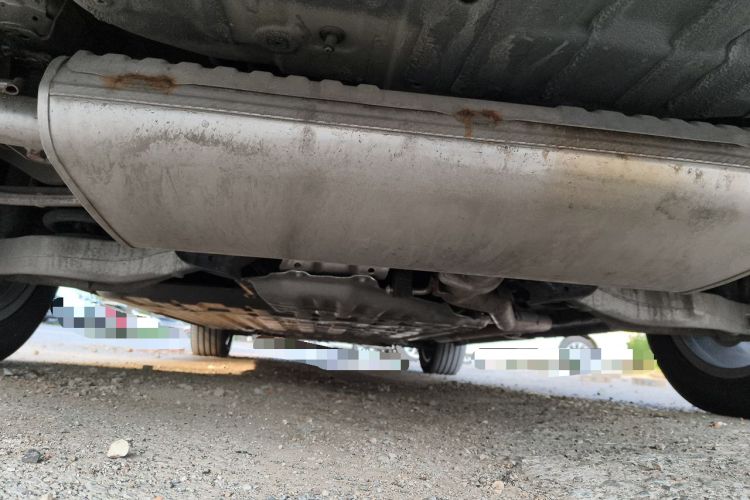 Used Wey Gaoshan 2025 Four-Wheel Drive Alpine 8 Chassis Rear